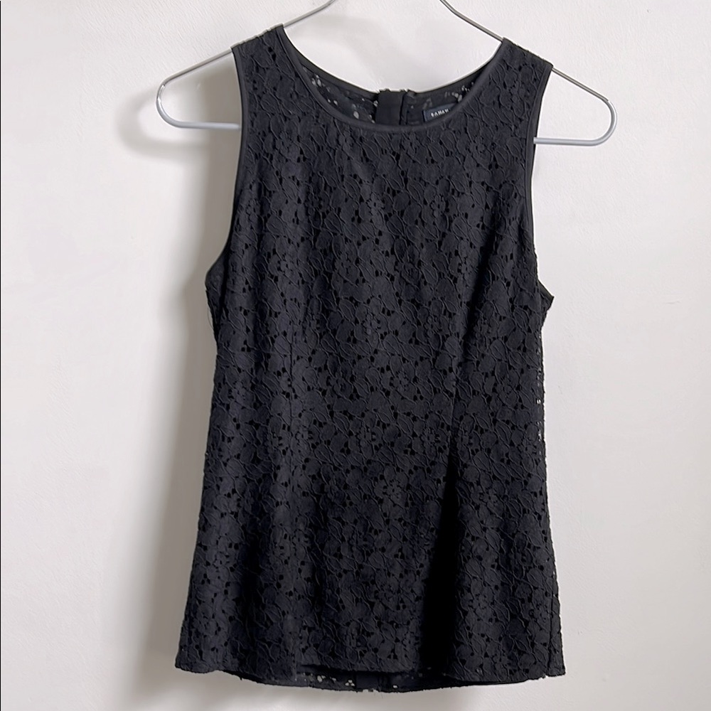 NWOT Banana Republic Elegant Black Lace Zip Back long length sleeveless top